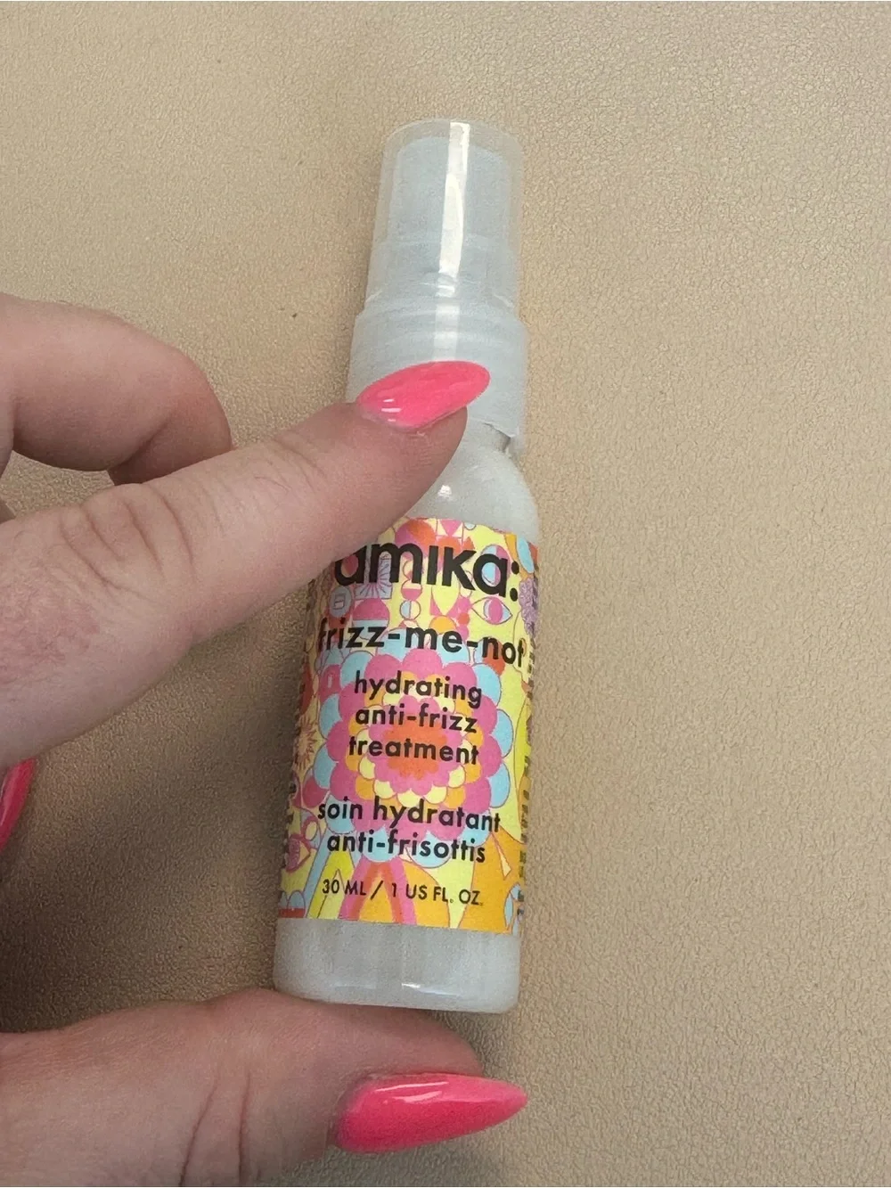 amika frizz-me-not hydrating anti-frizz treatment